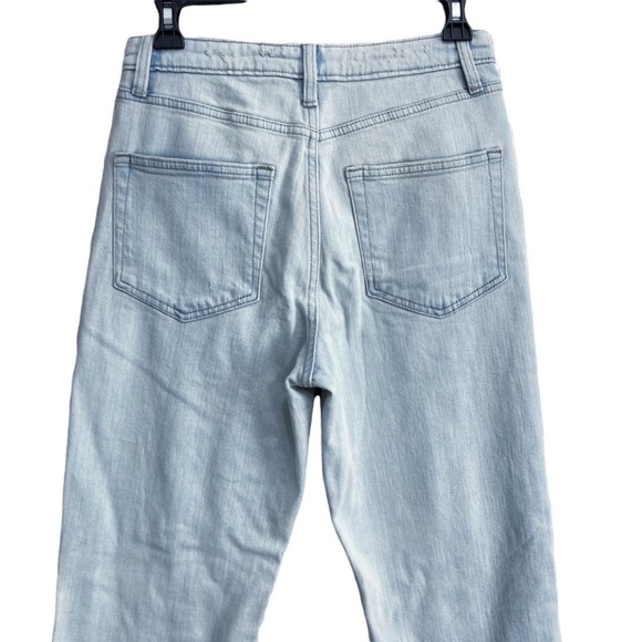 Wild Fable High Rise Distressed Mom Ankle Jeans Size 2 Light Wash - Picture 5 of 13